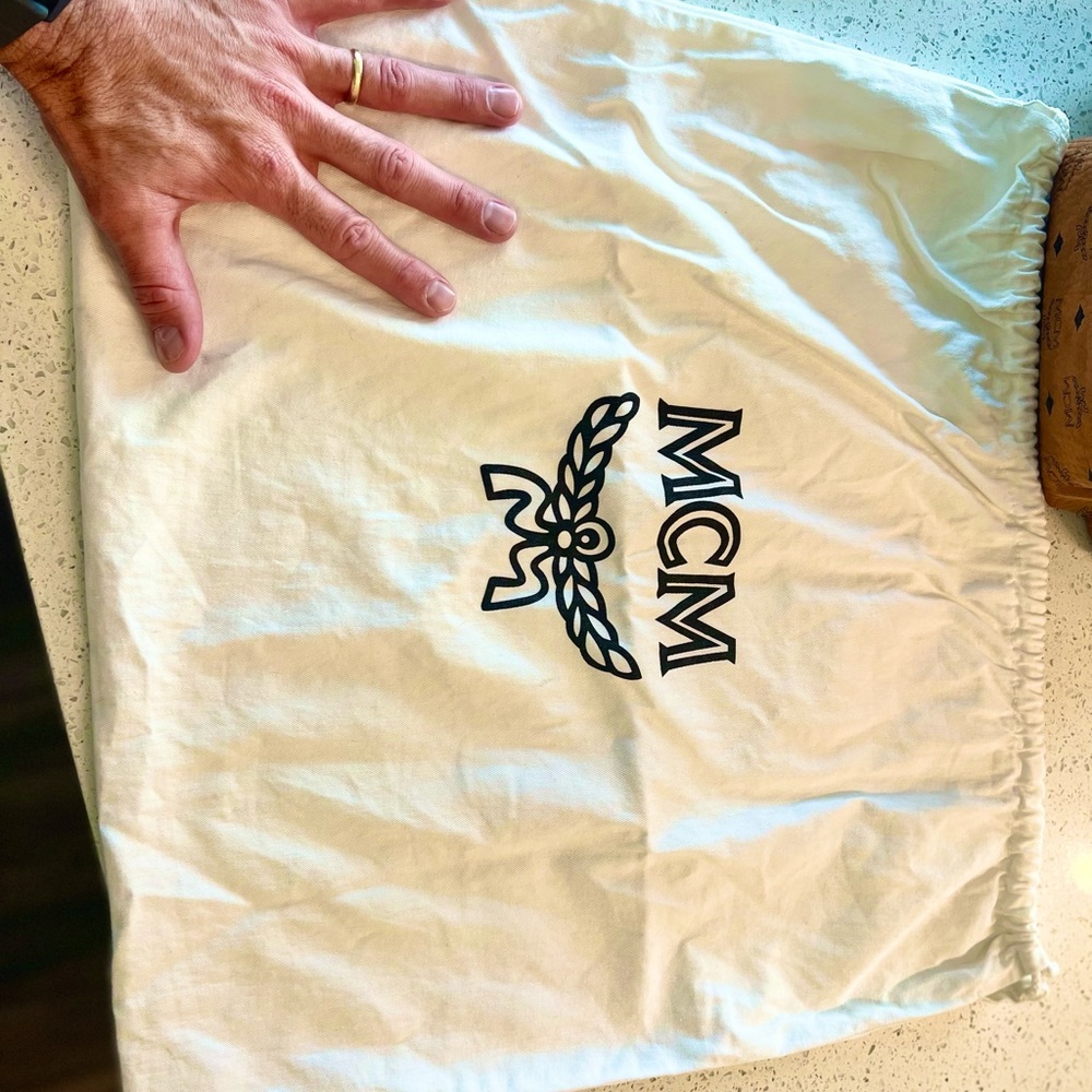 MCM   ***NEW XL Dust Bag ***